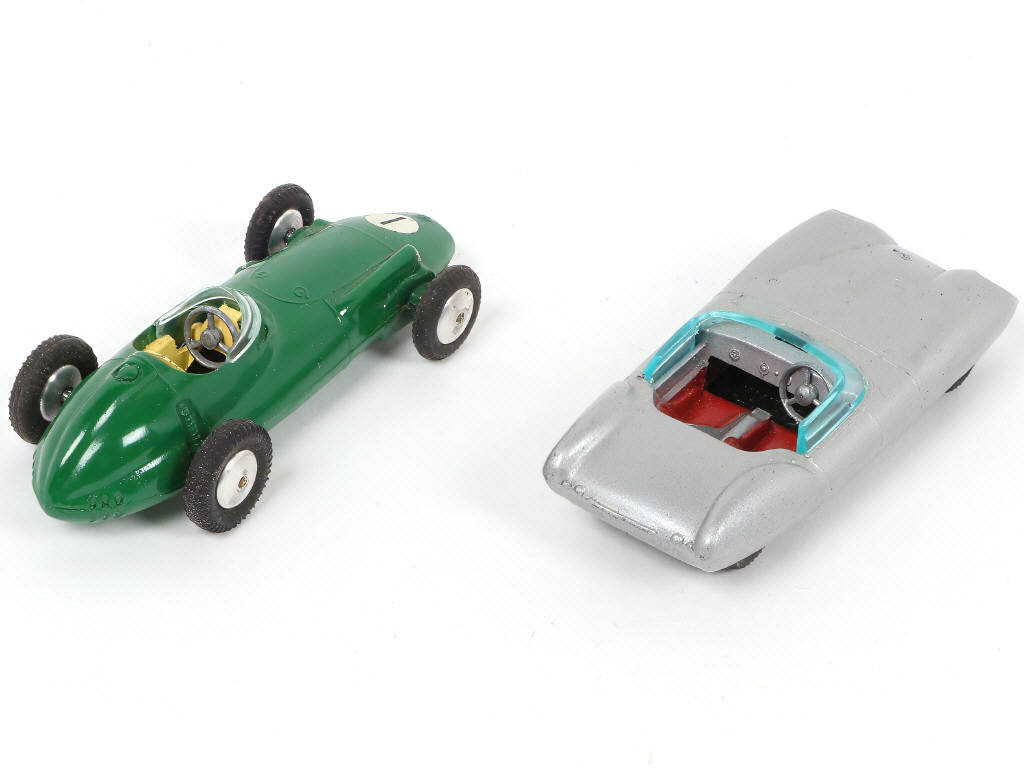 Lot 172 - CORGI TOYS (GB) (2)