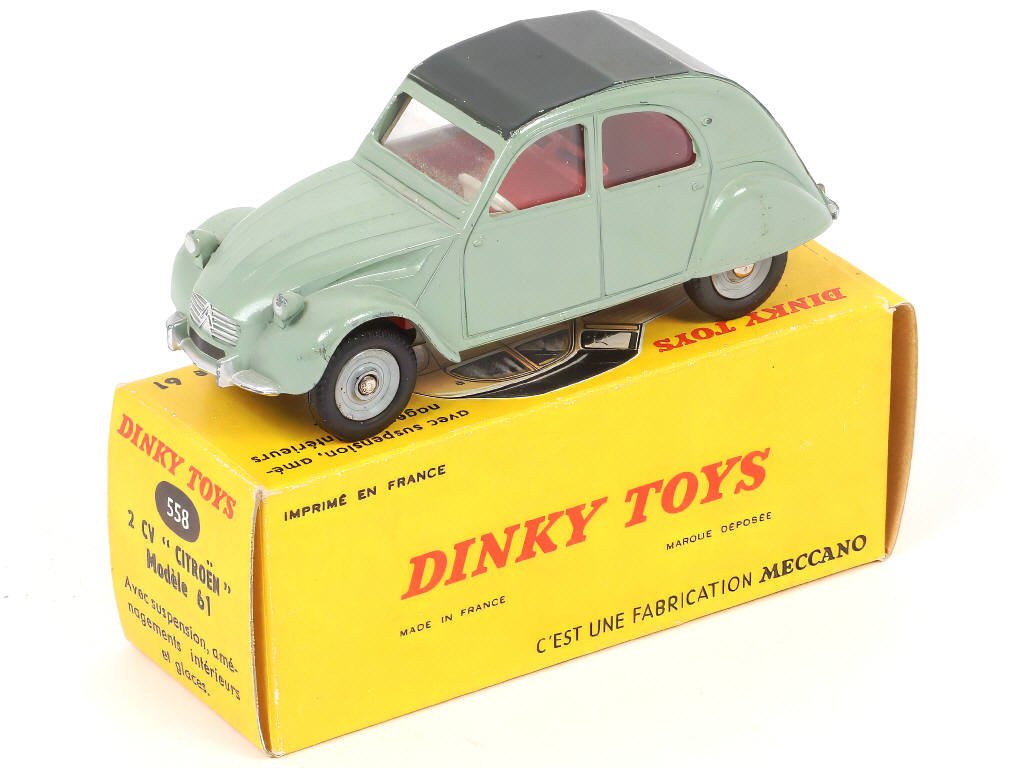 Lot 339 - DINKY TOYS (FRANCE) (1)