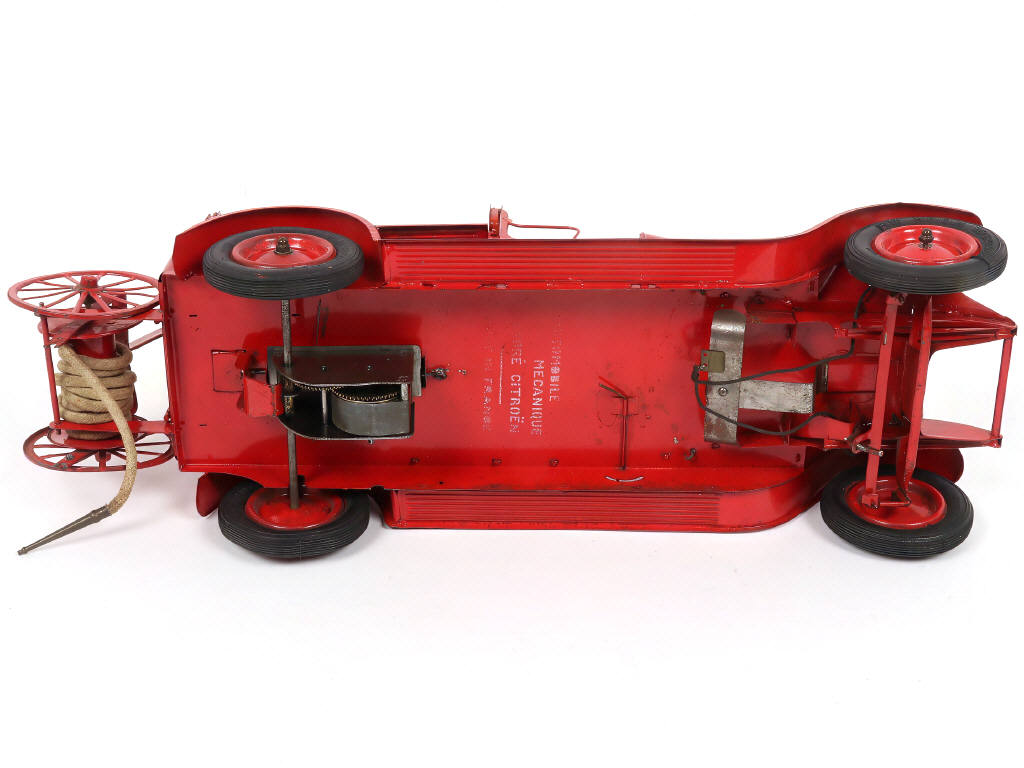 Lot 104 - CITROËN (FRANCE) (1)