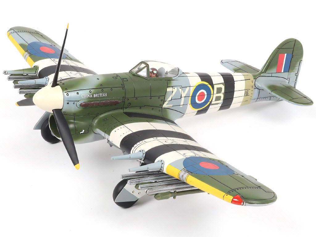 Lot 8 - KING & COUNTRY'S (1)