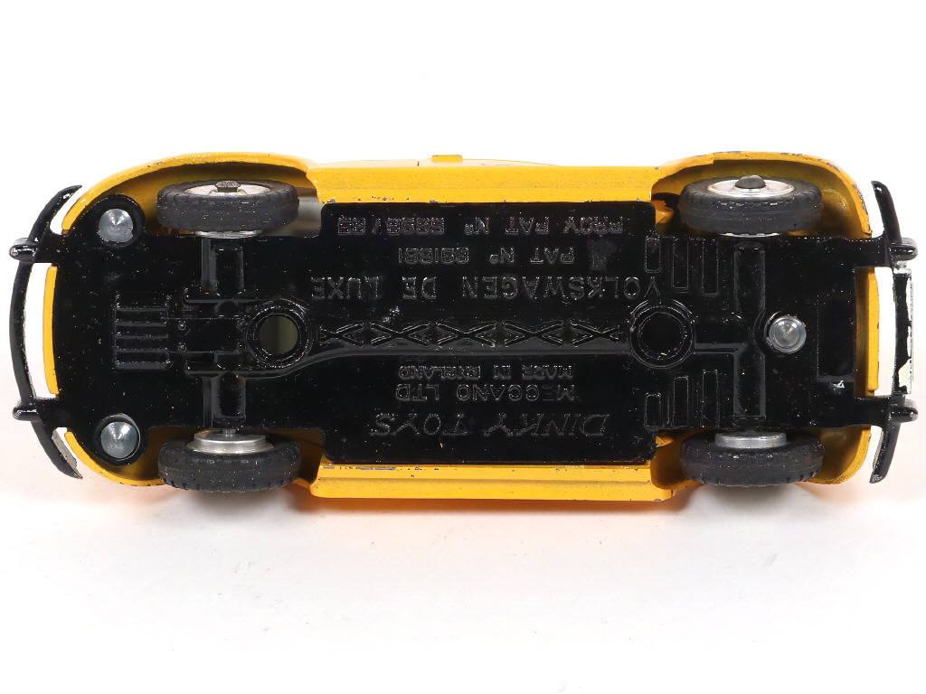 Lot 385 - DINKY TOYS (GB) (1)