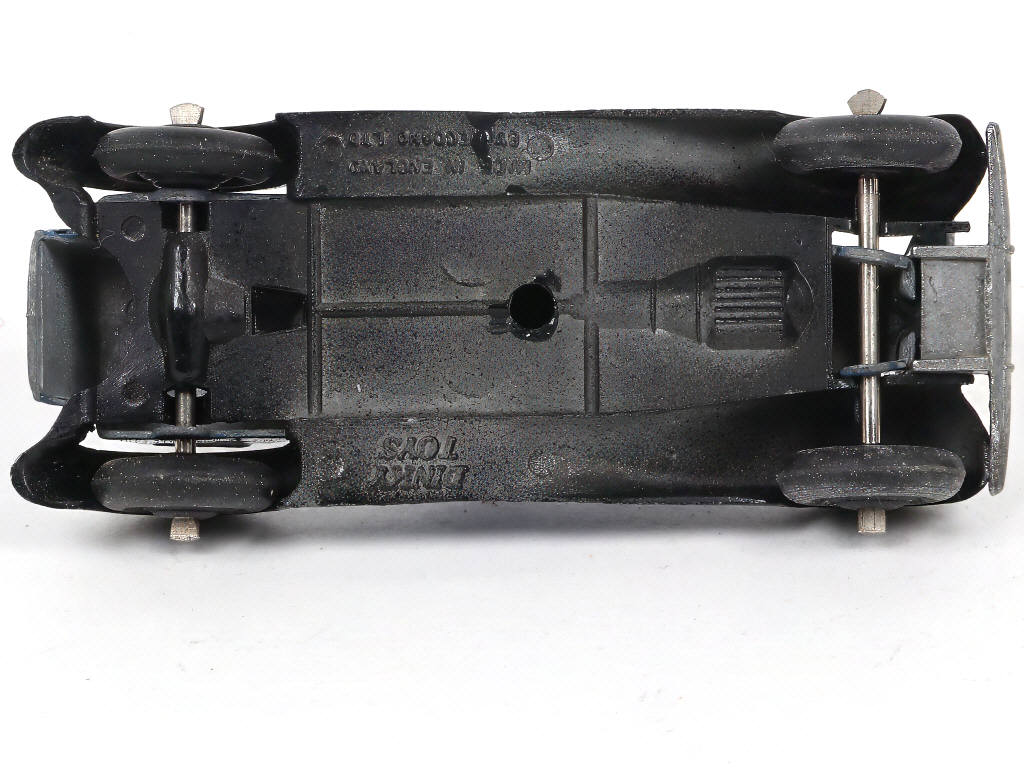 Lot 382 - DINKY TOYS (GB) (1)