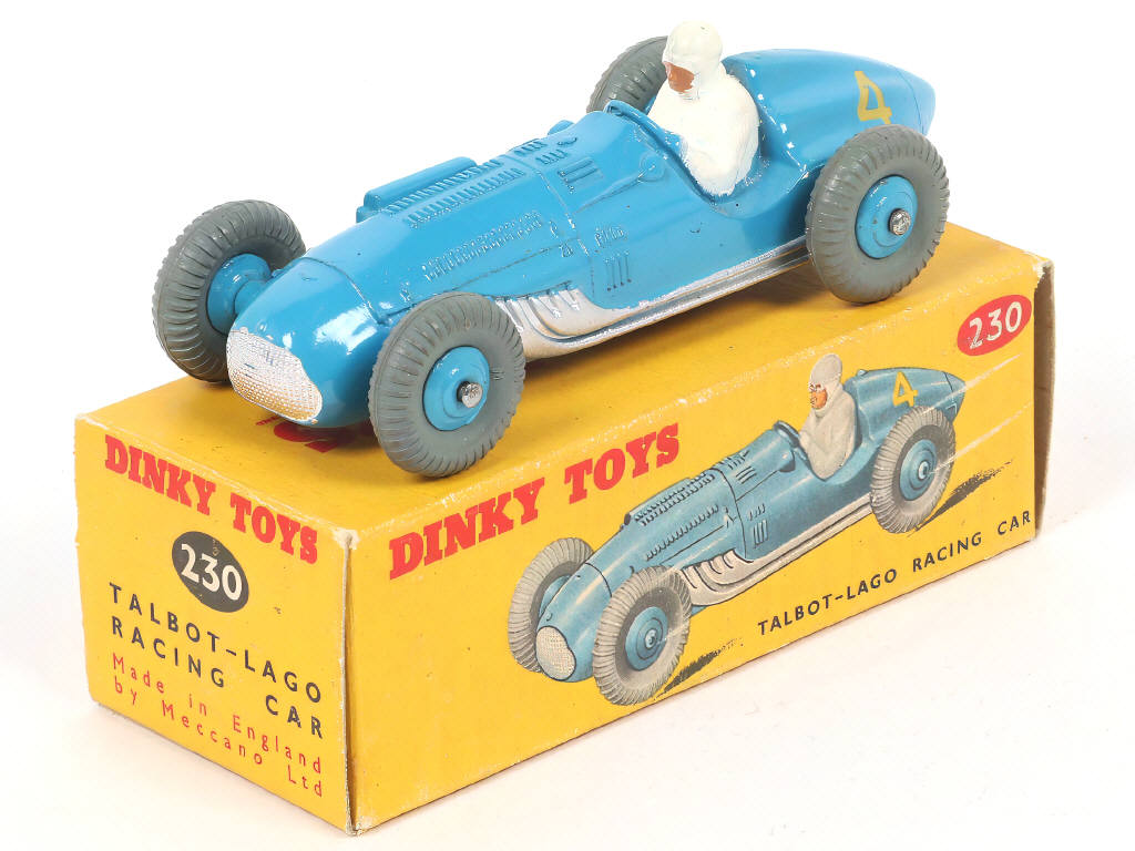 Lot 389 - DINKY TOYS (GB) (1)