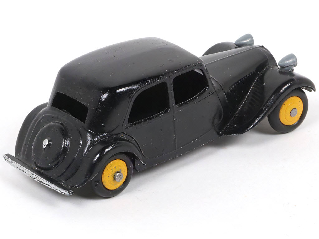 Lot 296 - DINKY TOYS (FRANCE) (1)