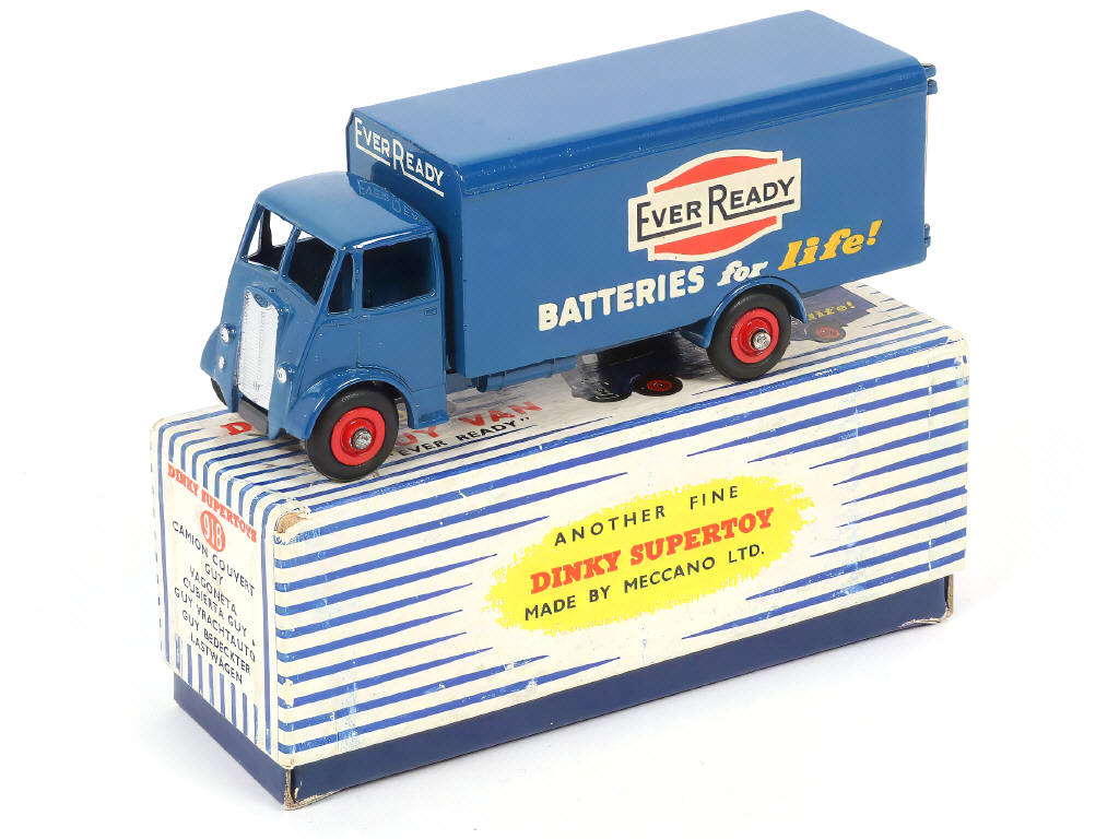 Lot 409 - DINKY TOYS (GB) (1)
