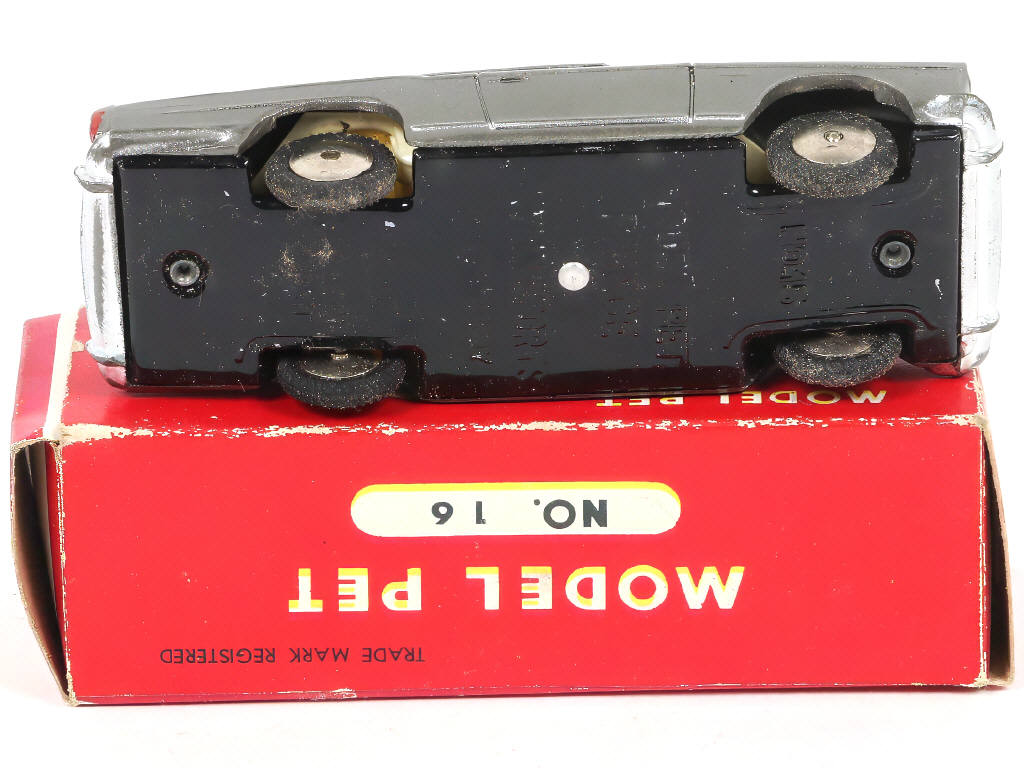 Lot 150 - ASAHI-ATC MODEL PET (JAPON) (1)