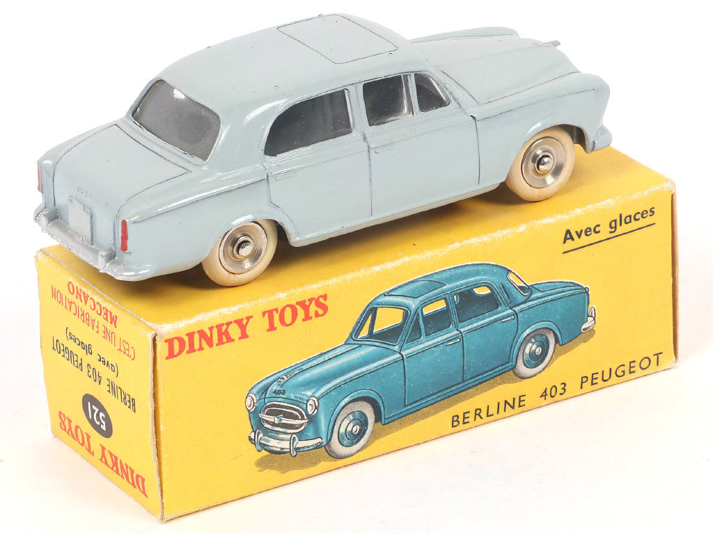 Lot 314 - DINKY TOYS (FRANCE) (1)