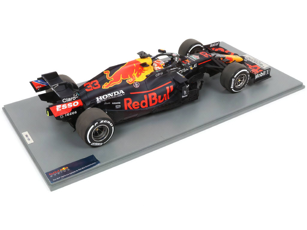 Lot 55 - SPARK (MACAU) (1)