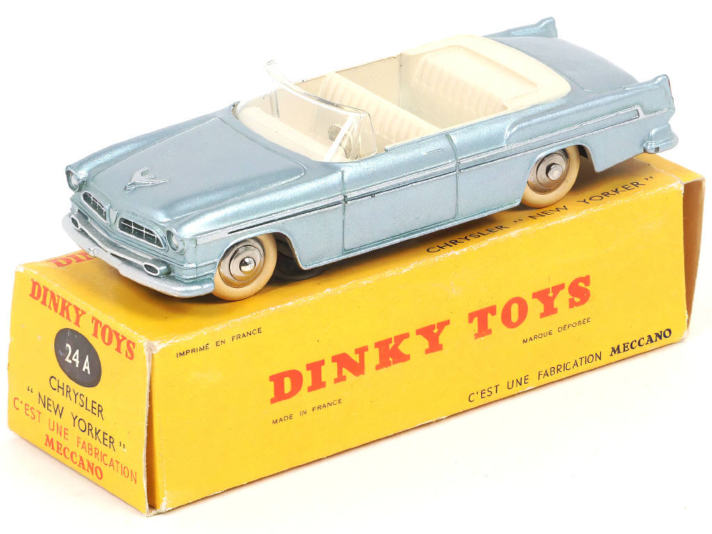 Lot 311 - DINKY TOYS (FRANCE) (1)