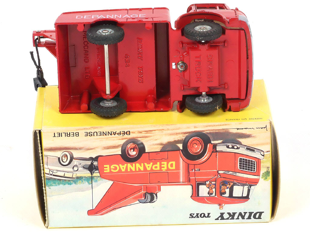 Lot 365 - DINKY TOYS (FRANCE) (1)