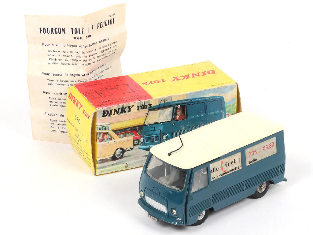 Lot 360 - DINKY TOYS (FRANCE) (1)