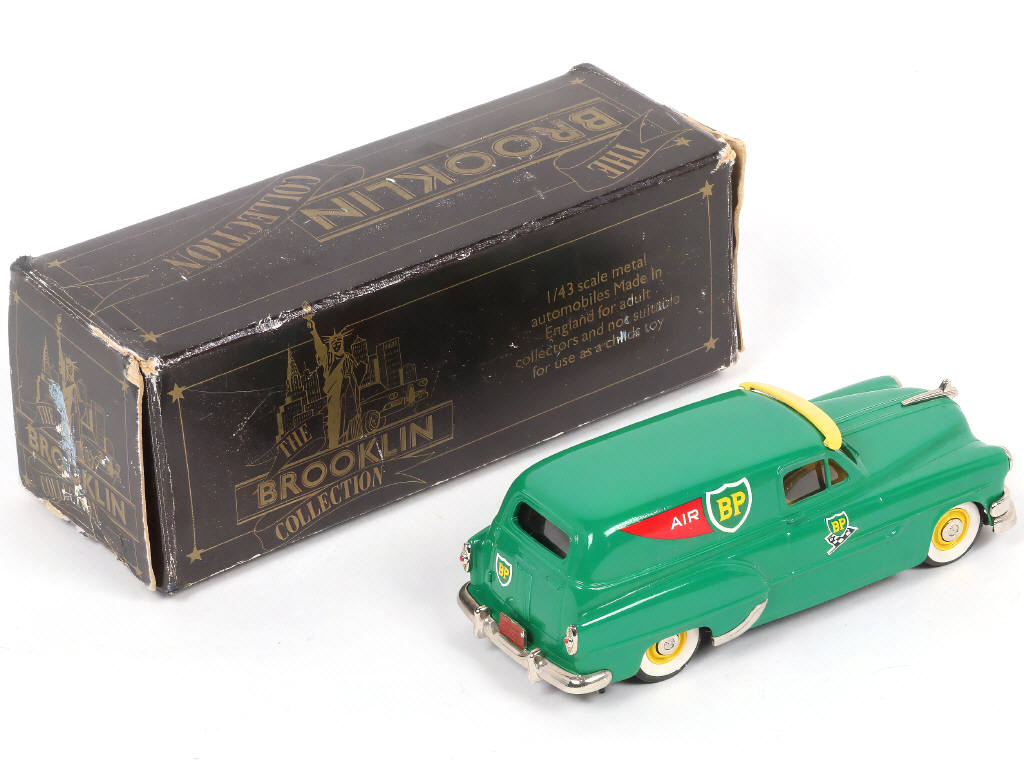 Lot 198 - BROOKLIN MODELS (GB) (1)
