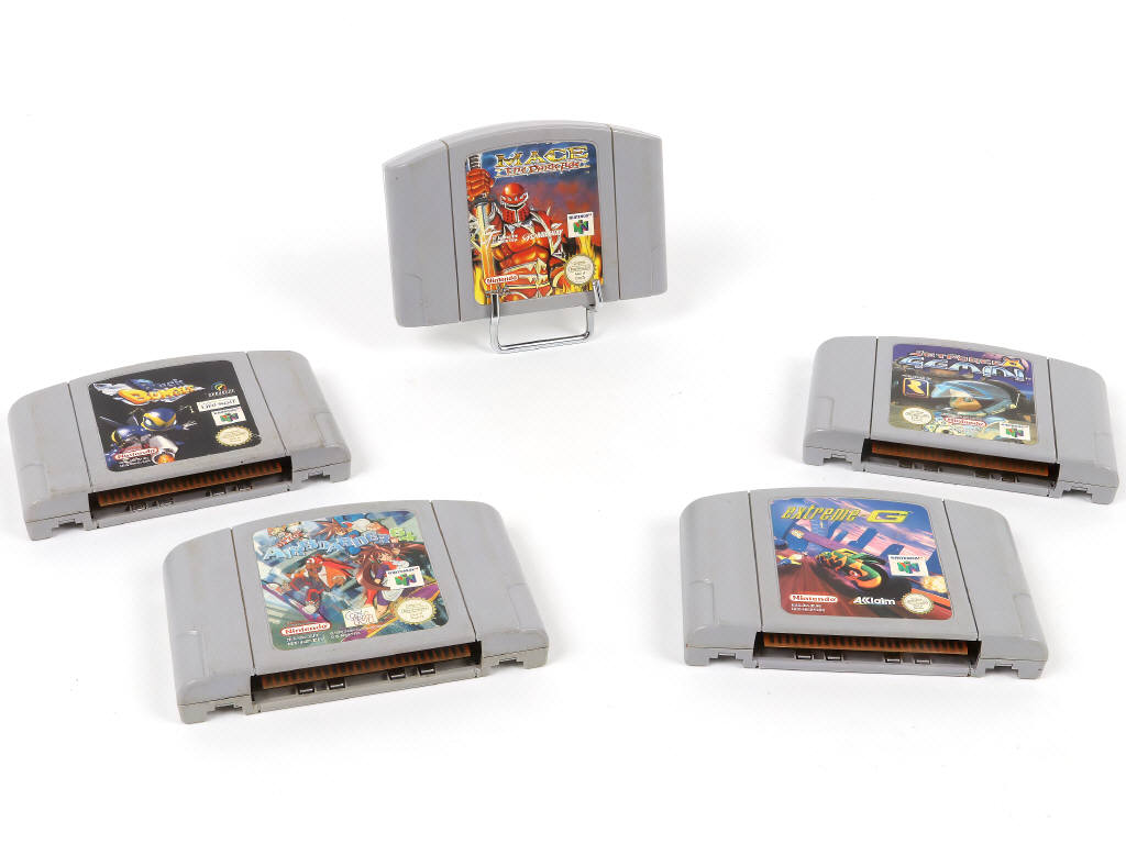 Lot 42 - NINTENDO (JAPON) (5)
