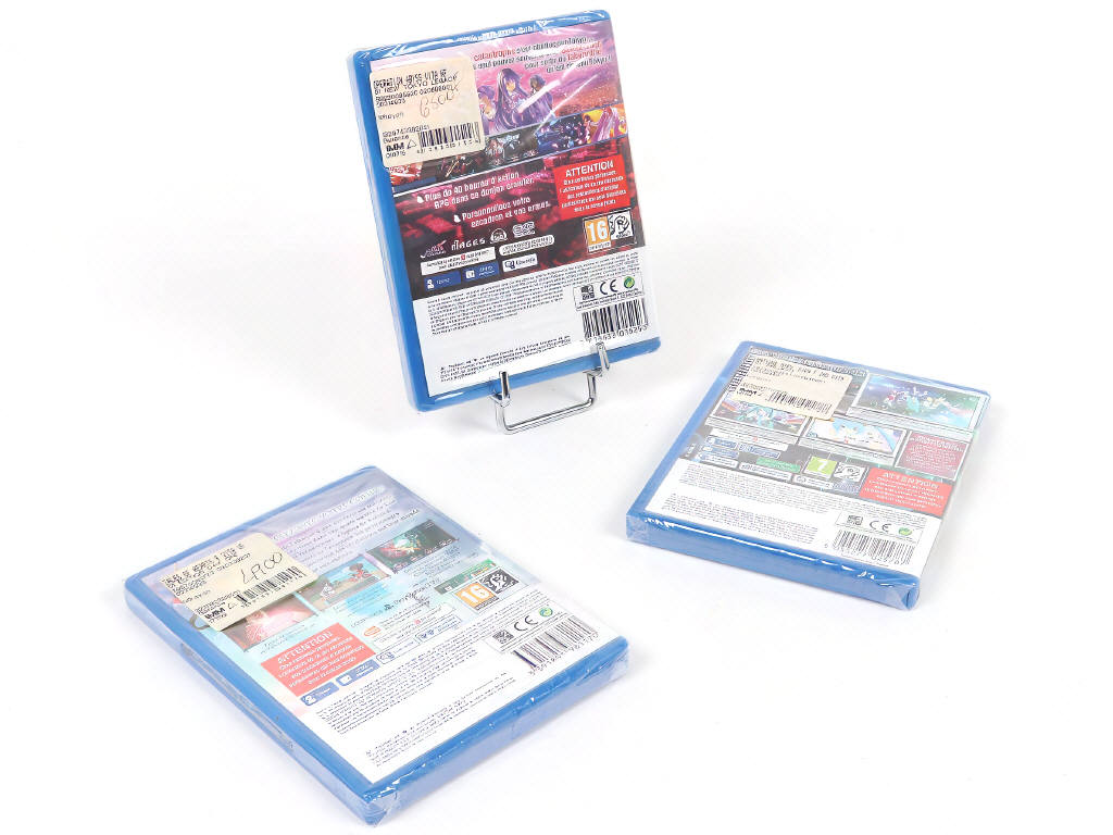 Lot 60 - SONY (JAPON) (3)