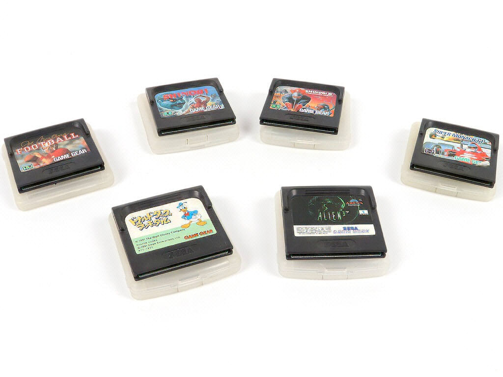 Lot 72 - DIVERS (11)