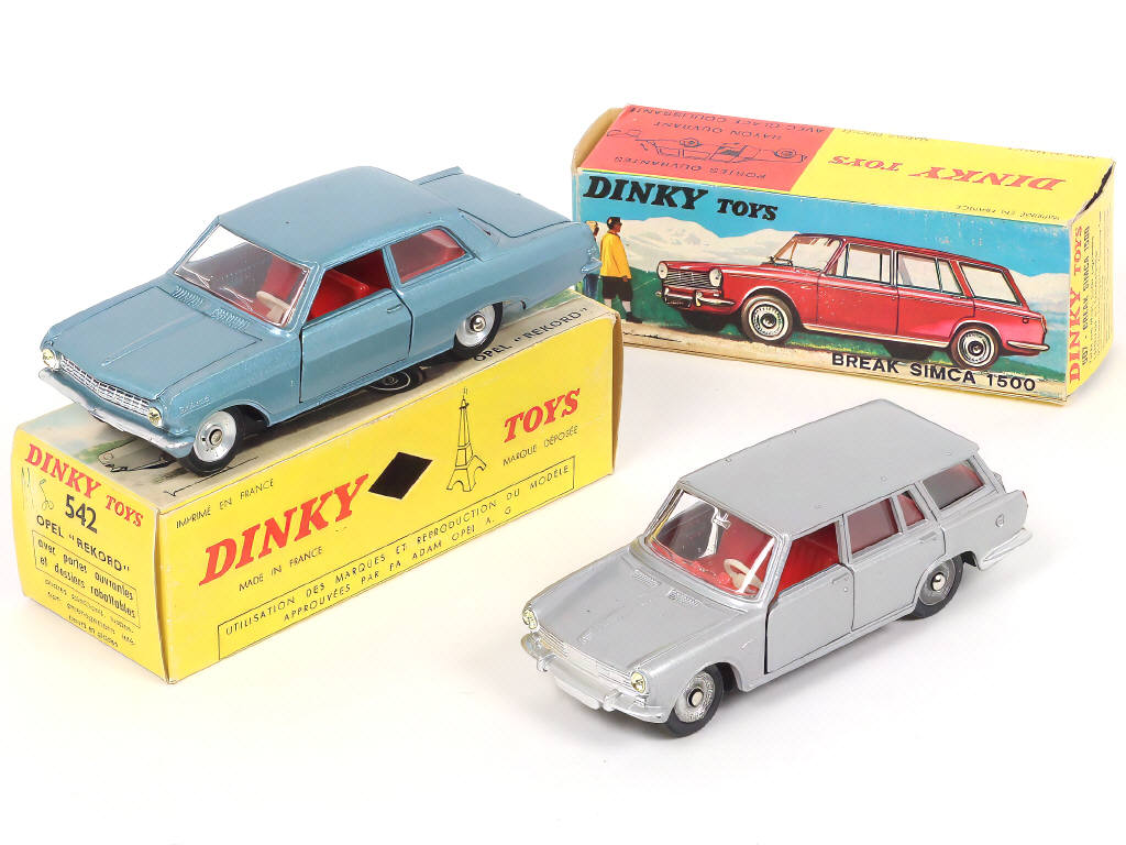 Lot 254 - DINKY TOYS (FRANCE) (2)