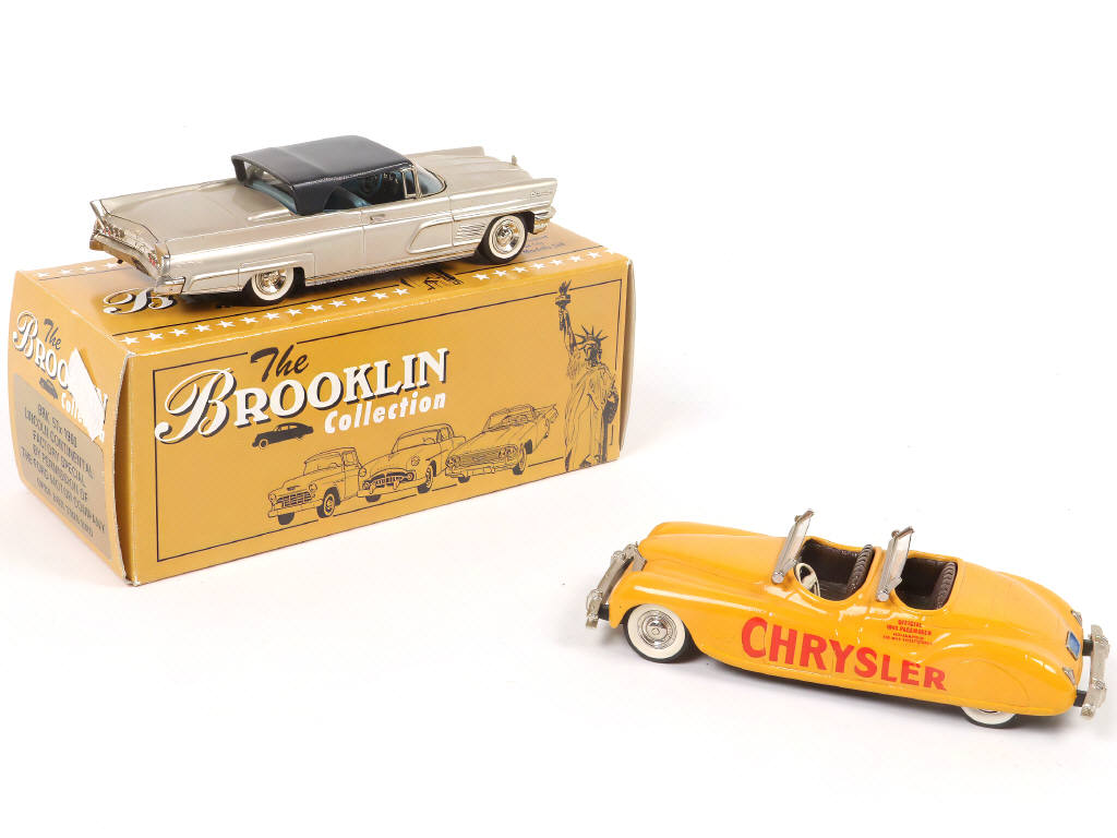 Lot 97 - BROOKLIN MODELS (GB) (2)