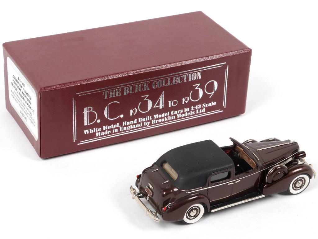 Lot 94 - BROOKLIN MODELS (GB) (1)