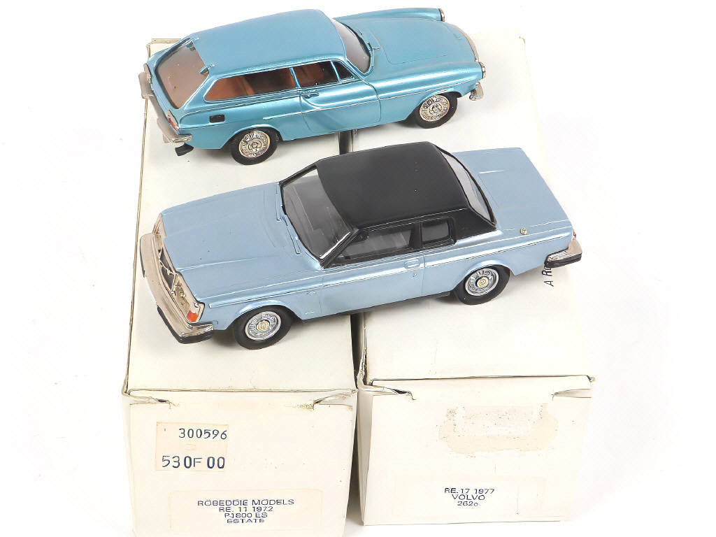 Lot 99 - ROBEDDIE MODELS (GB) (2)