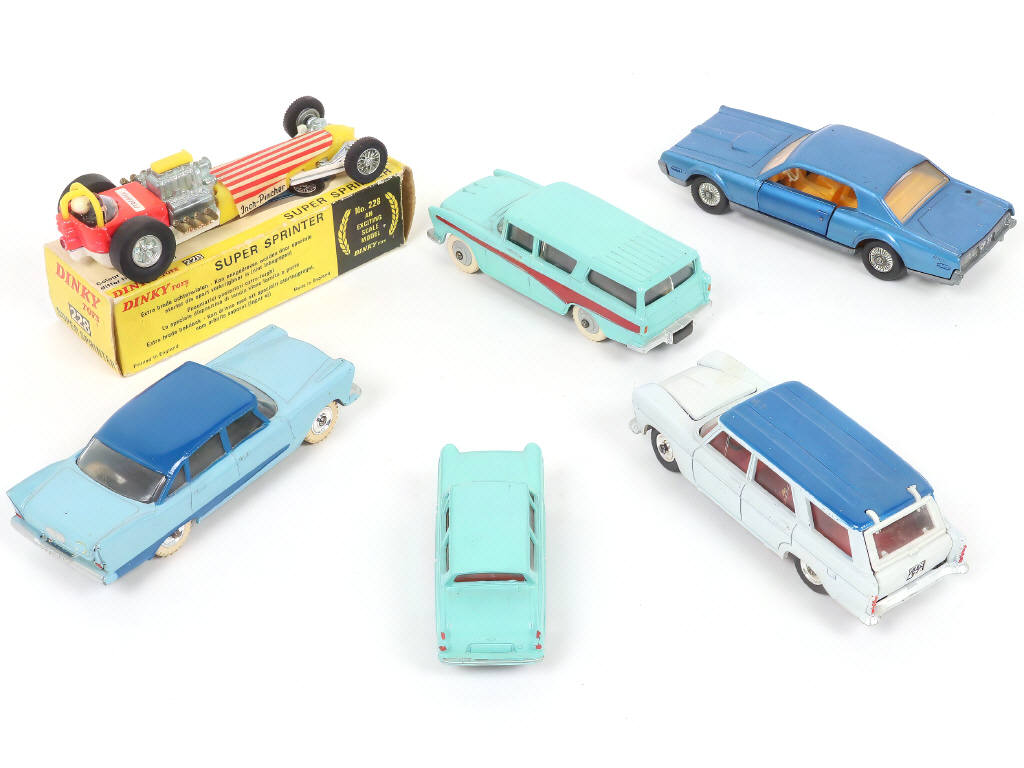 Lot 189 - DINKY TOYS (GB) (6)