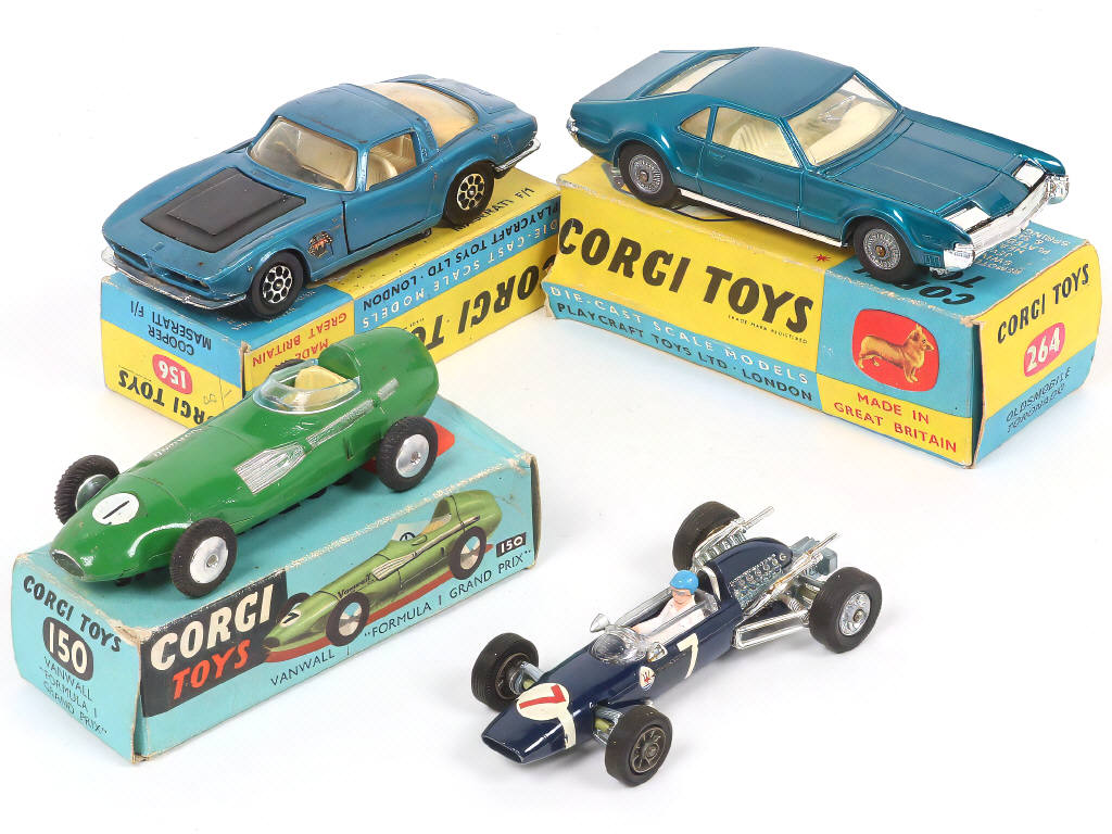 Lot 107 - CORGI TOYS (GB) (4)