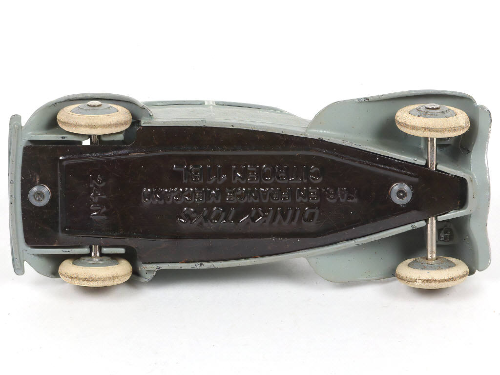 Lot 202 - DINKY TOYS (FRANCE) (1)