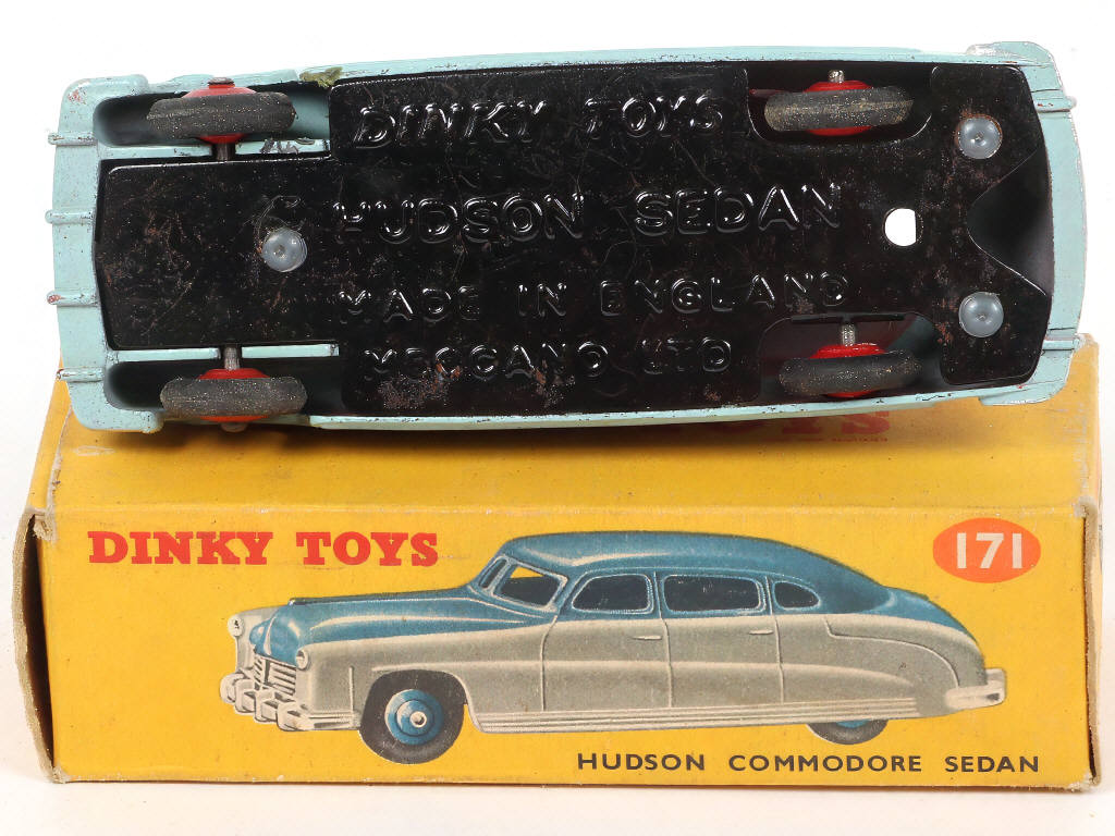 Lot 170 - DINKY TOYS (GB) (1)