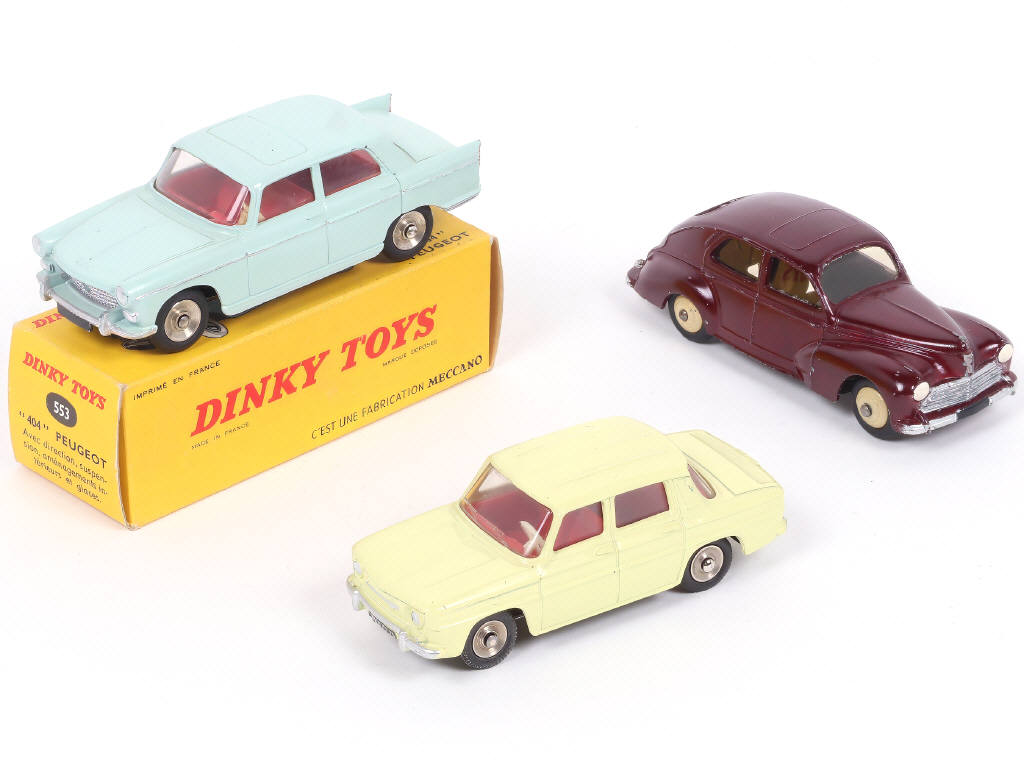 Lot 277 - DINKY TOYS (FRANCE) (3)