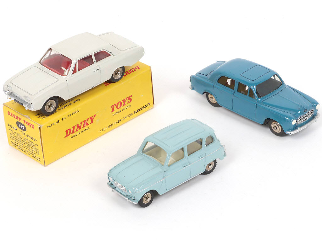 Lot 278 - DINKY TOYS (FRANCE) (3)