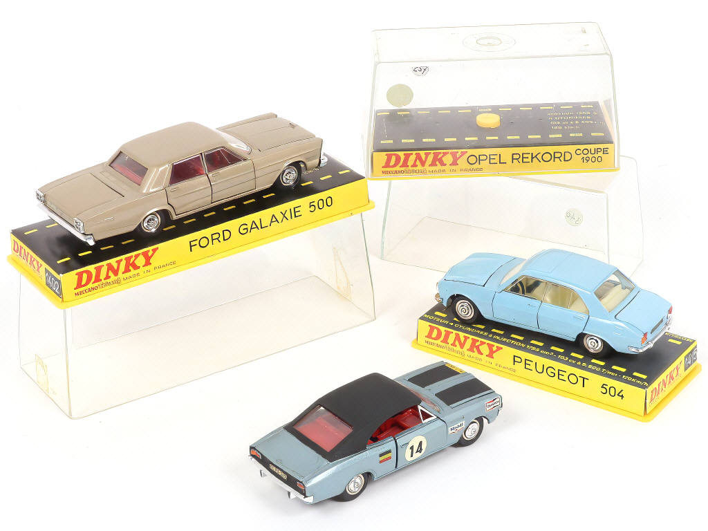 Lot 276 - DINKY TOYS (FRANCE) (3)