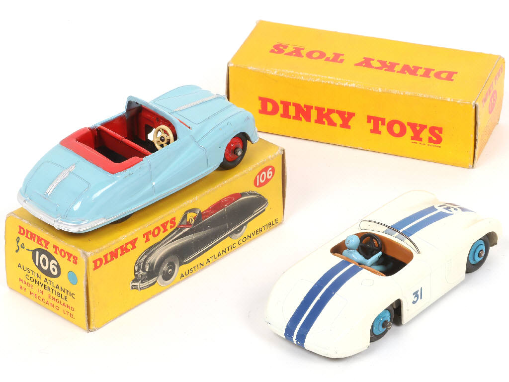 Lot 210 - DINKY TOYS (GB) (2)