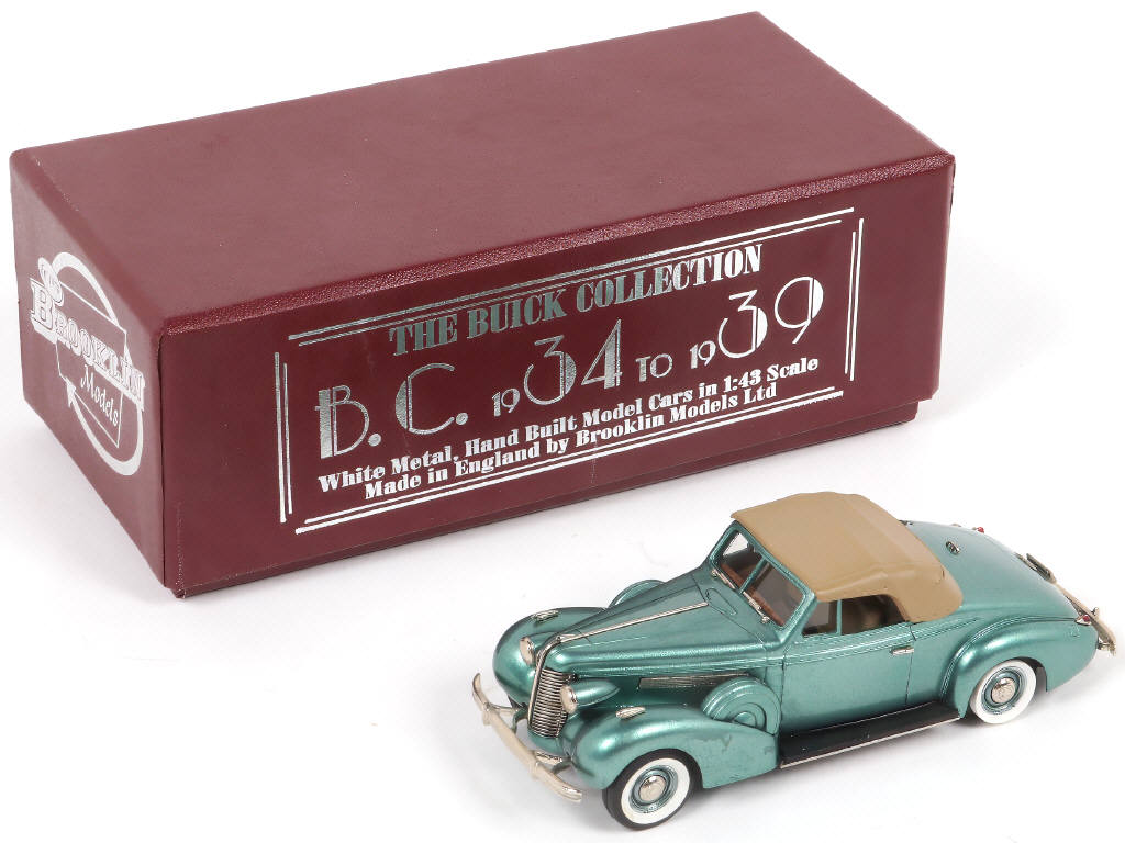 Lot 141 - BROOKLIN MODELS (GB) (1)