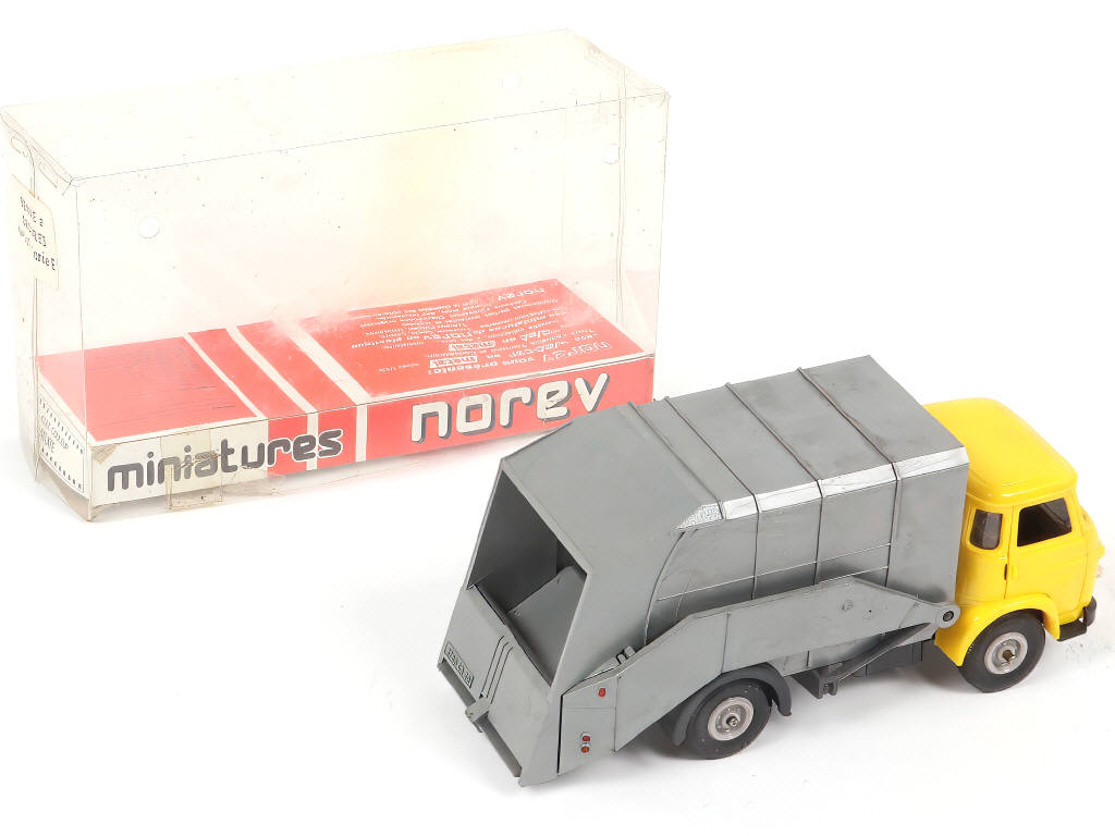 Lot 176 - NOREV (FRANCE) (1)