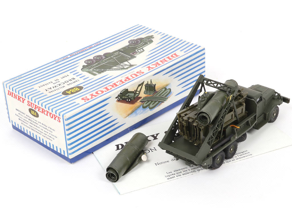 Lot 233 - DINKY TOYS (FRANCE) (1)