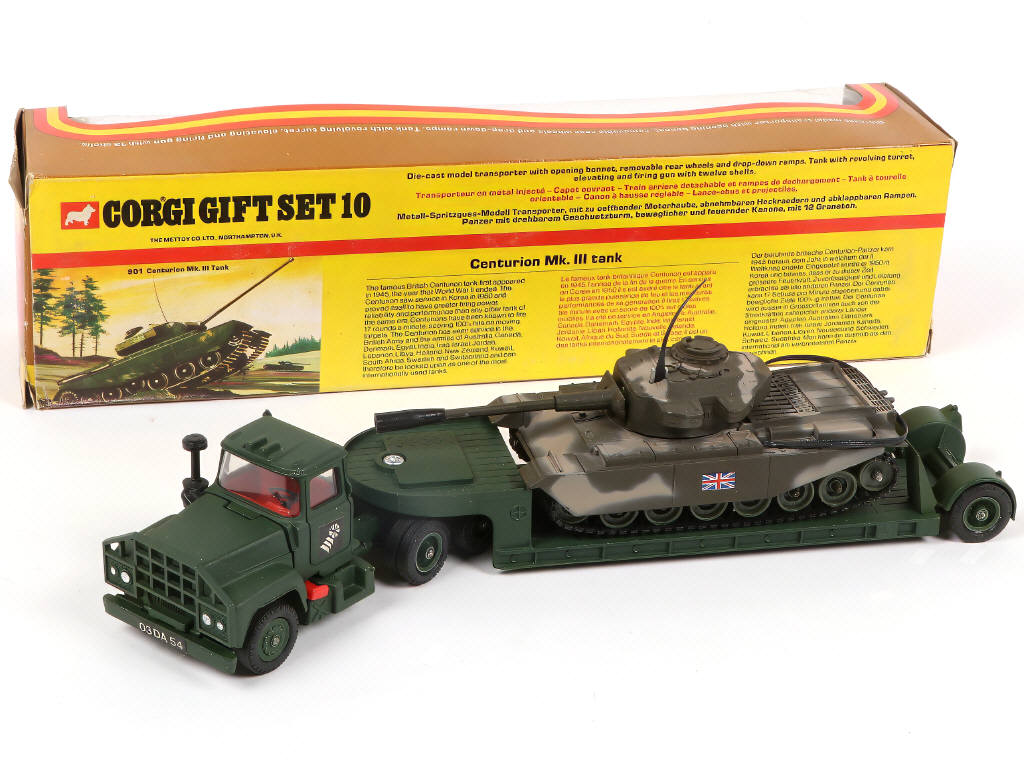 Lot 138 - CORGI TOYS (GB) (1)