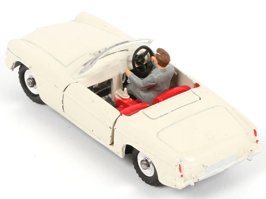 Lot 213 - DINKY TOYS (GB) (1)