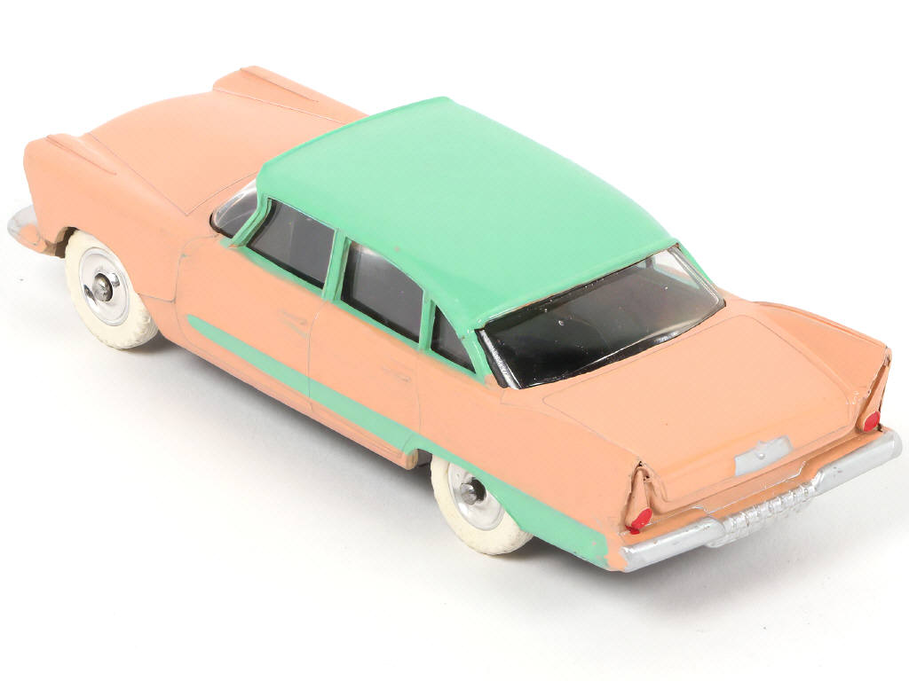 Lot 222 - DINKY TOYS (GB) (1)