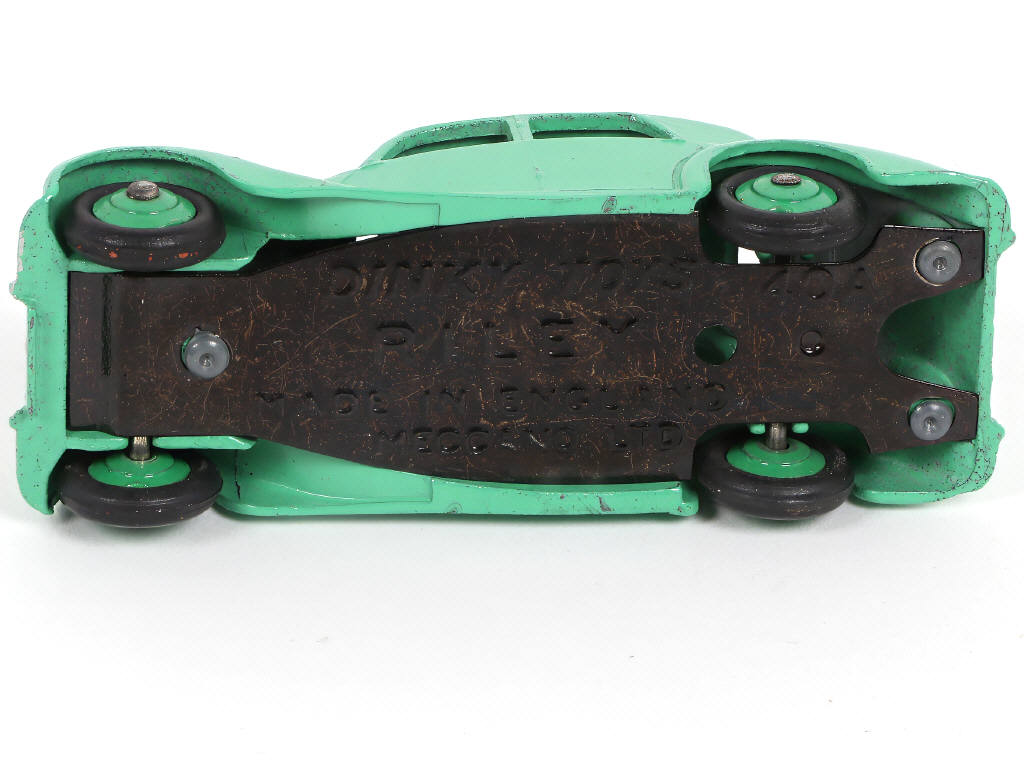 Lot 216 - DINKY TOYS (GB) (1)