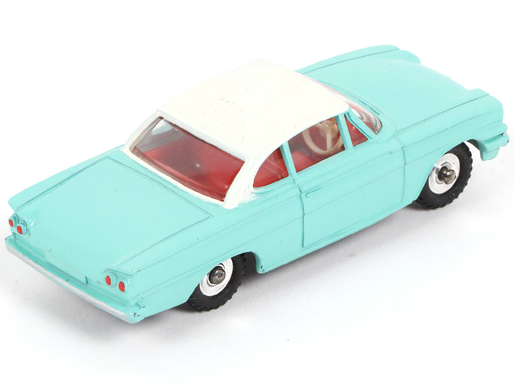 Lot 215 - DINKY TOYS (GB) (1)