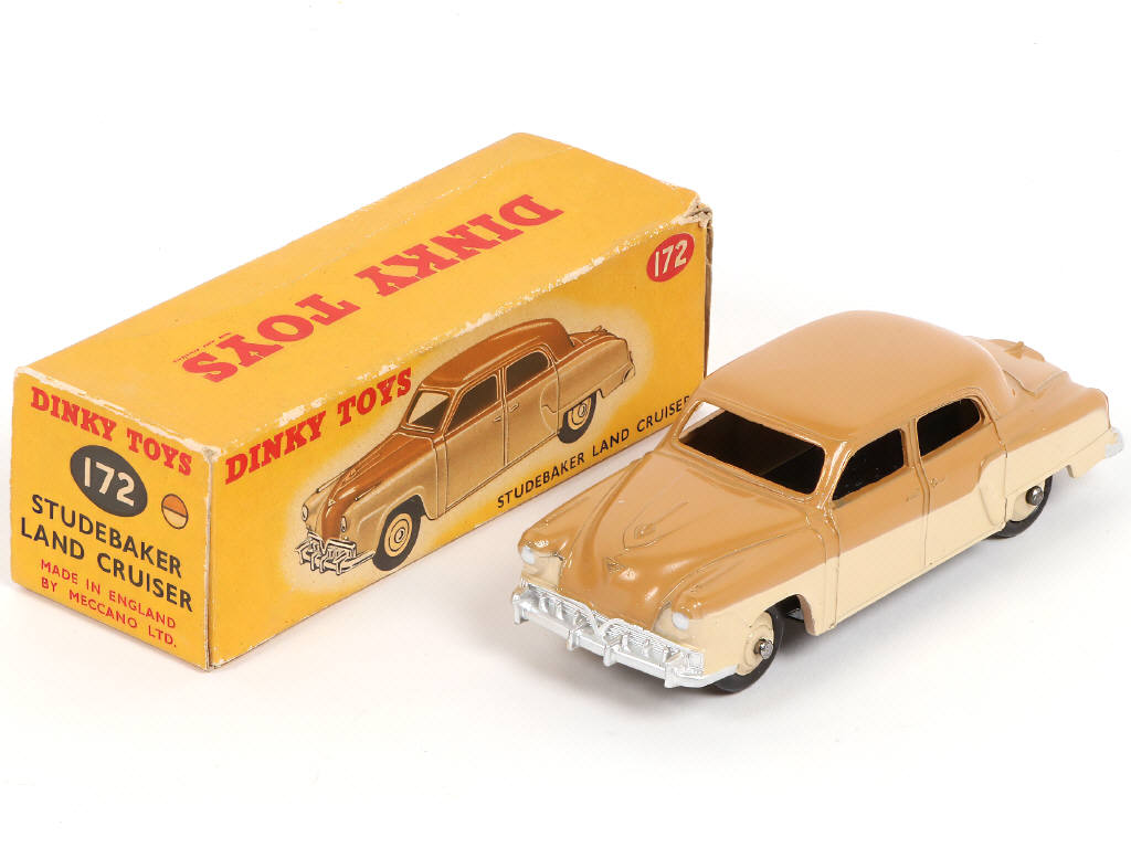 Lot 220 - DINKY TOYS (GB) (1)
