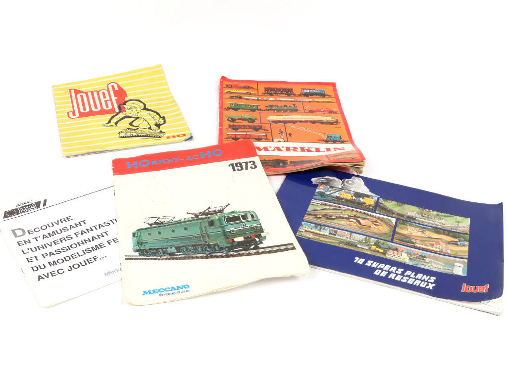 Lot 194 - MAJORETTE (FRANCE) (14)