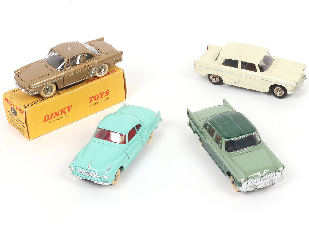 Lot 296 - DINKY TOYS (FRANCE) (4)