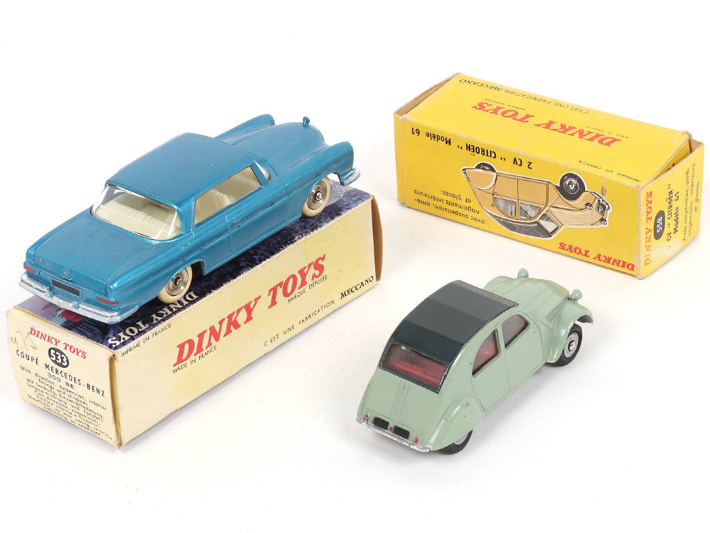 Lot 286 - DINKY TOYS (FRANCE) (1)