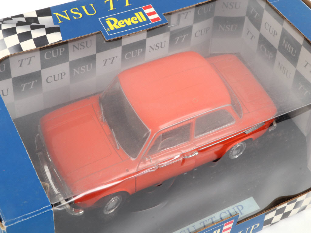 Lot 6 - REVELL (ALLEMAGNE) (1)