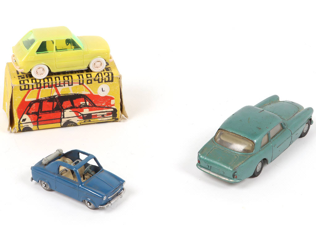 Lot 57 - DIVERS (14)