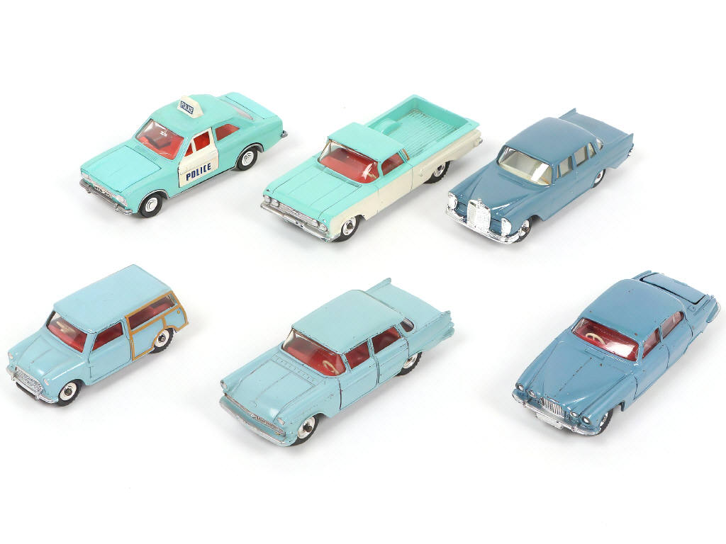 Lot 272 - DINKY TOYS (GB) (6)