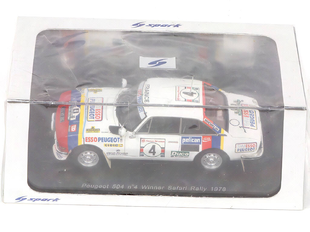Lot 72 - SPARK (MACAU) (3)