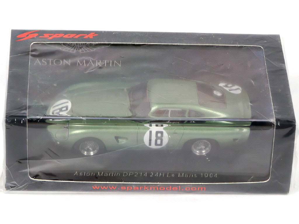 Lot 74 - SPARK (MACAU) (3)