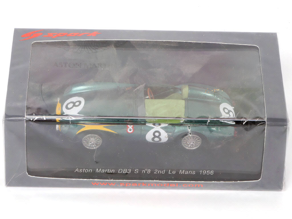 Lot 75 - SPARK (MACAU) (3)