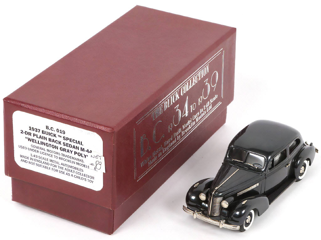 Lot 156 - BROOKLIN MODELS (GB) (1)